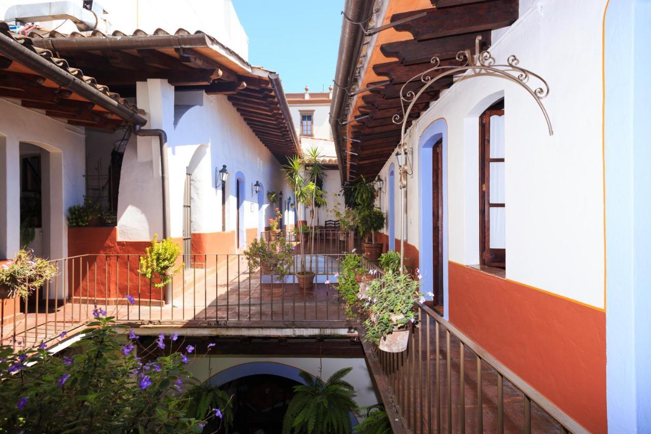 Meson Del Alferez