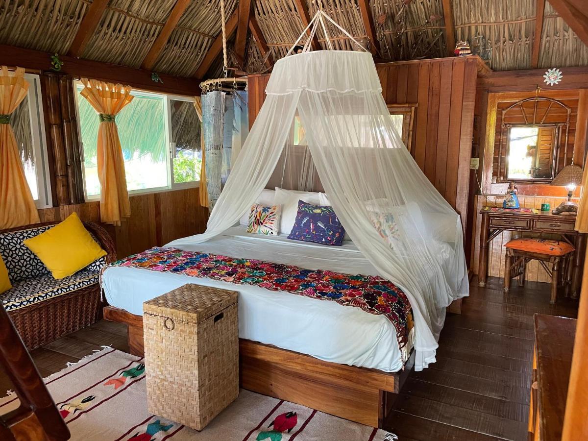 Tree Tops - Adults Only Zihuatanejo