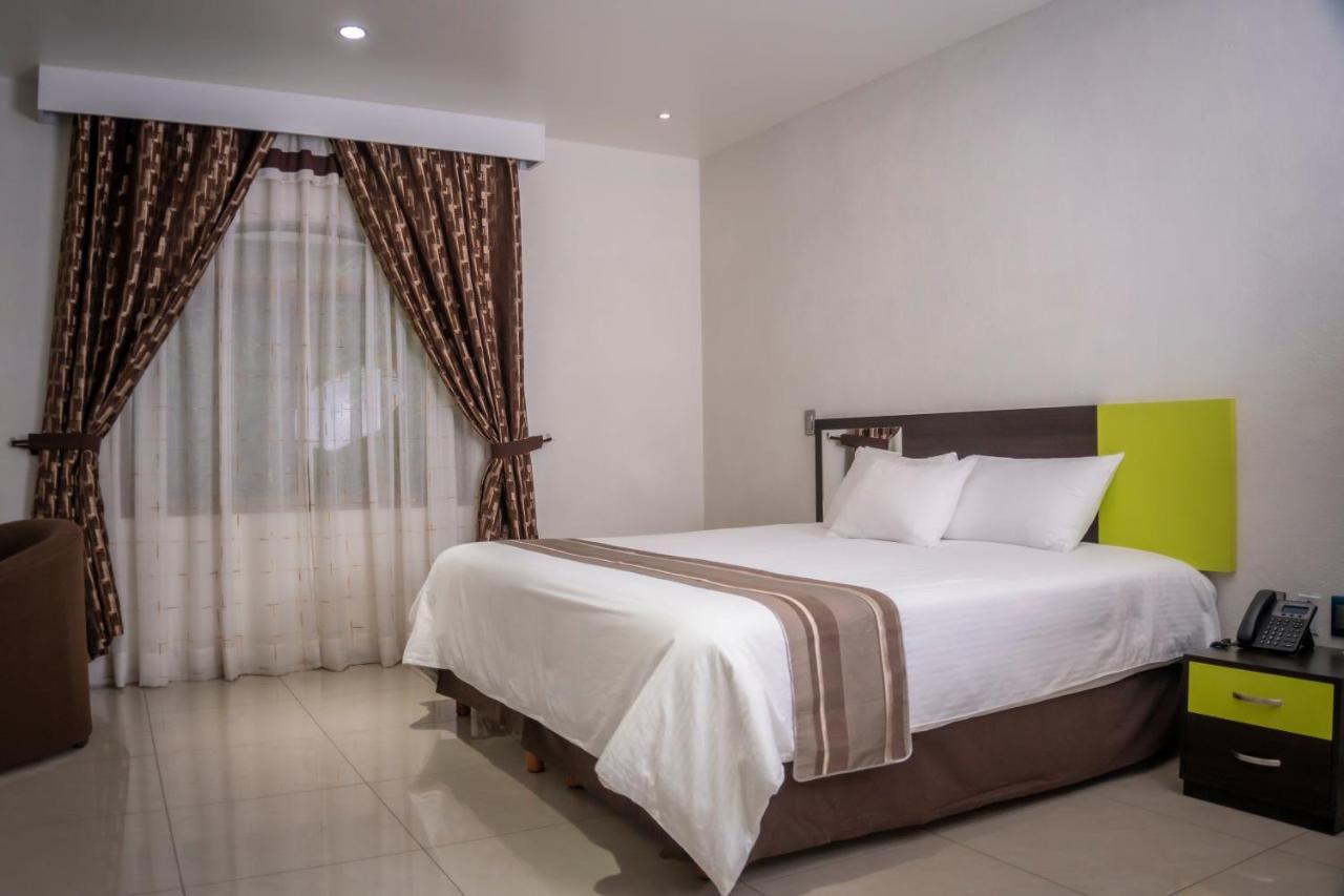 Sanjo Hotel