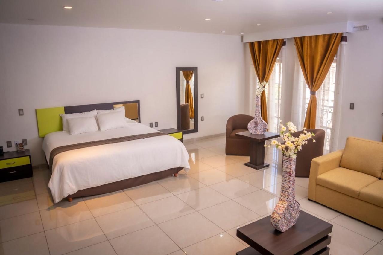 Hotel Sanjo 4*