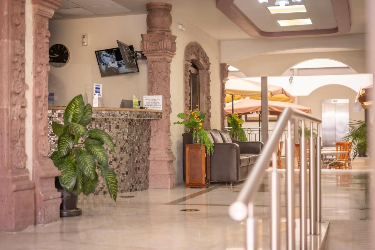 Hotel Sanjo