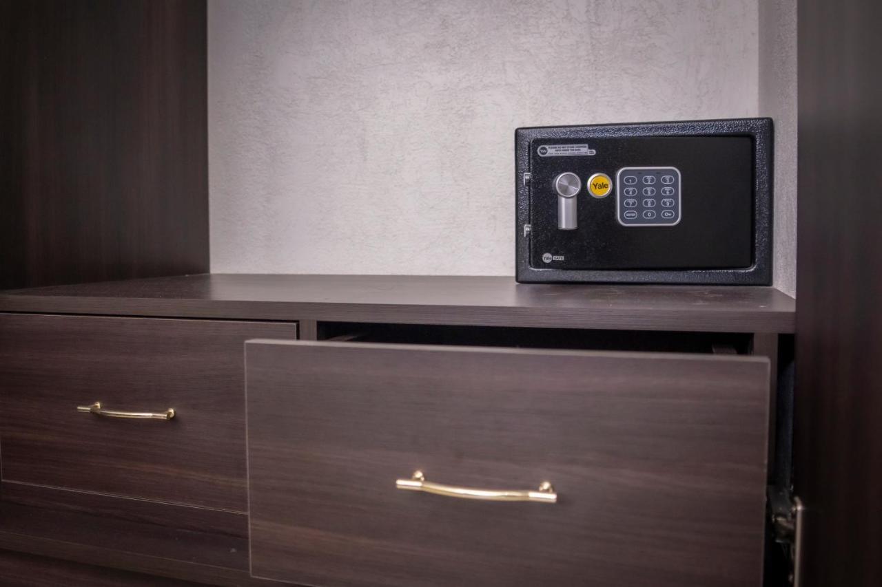 Hotel Sanjo 4*