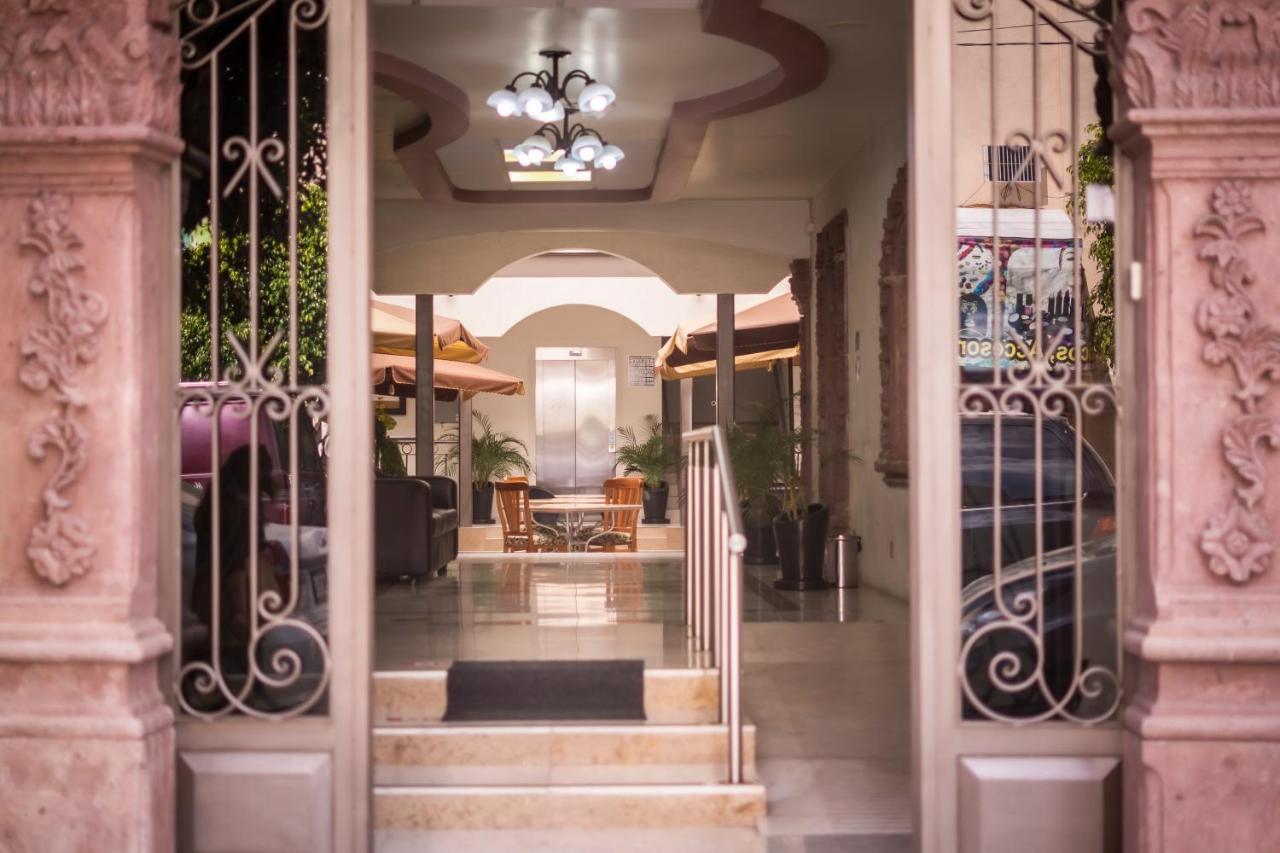 Hotel Sanjo