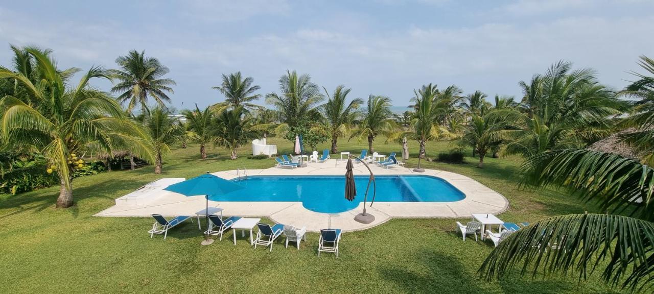 Taboga Eco Boutique & Costa Esmeralda Hotel
