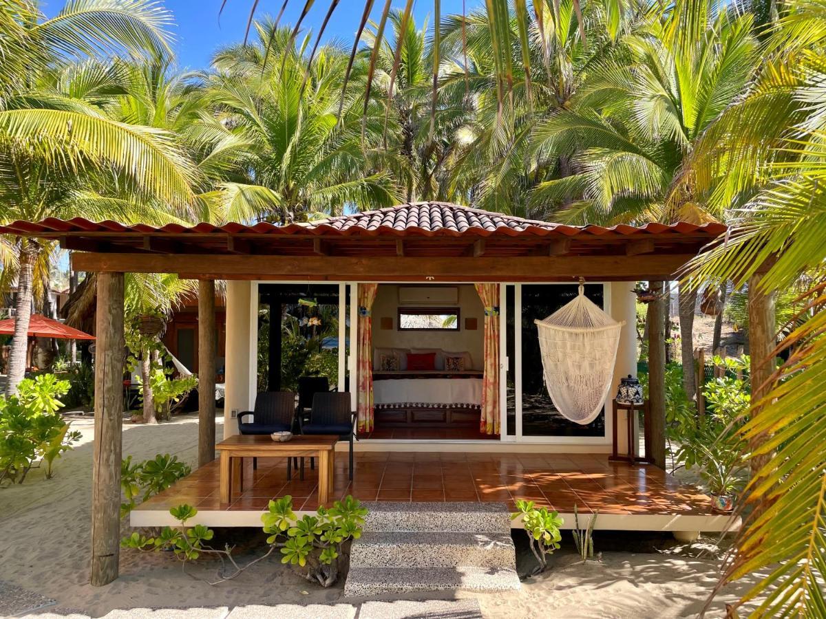 Tree Tops - Adults Only Villa *