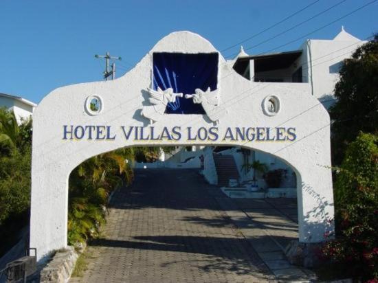 Angeles Hotel Manzanillo