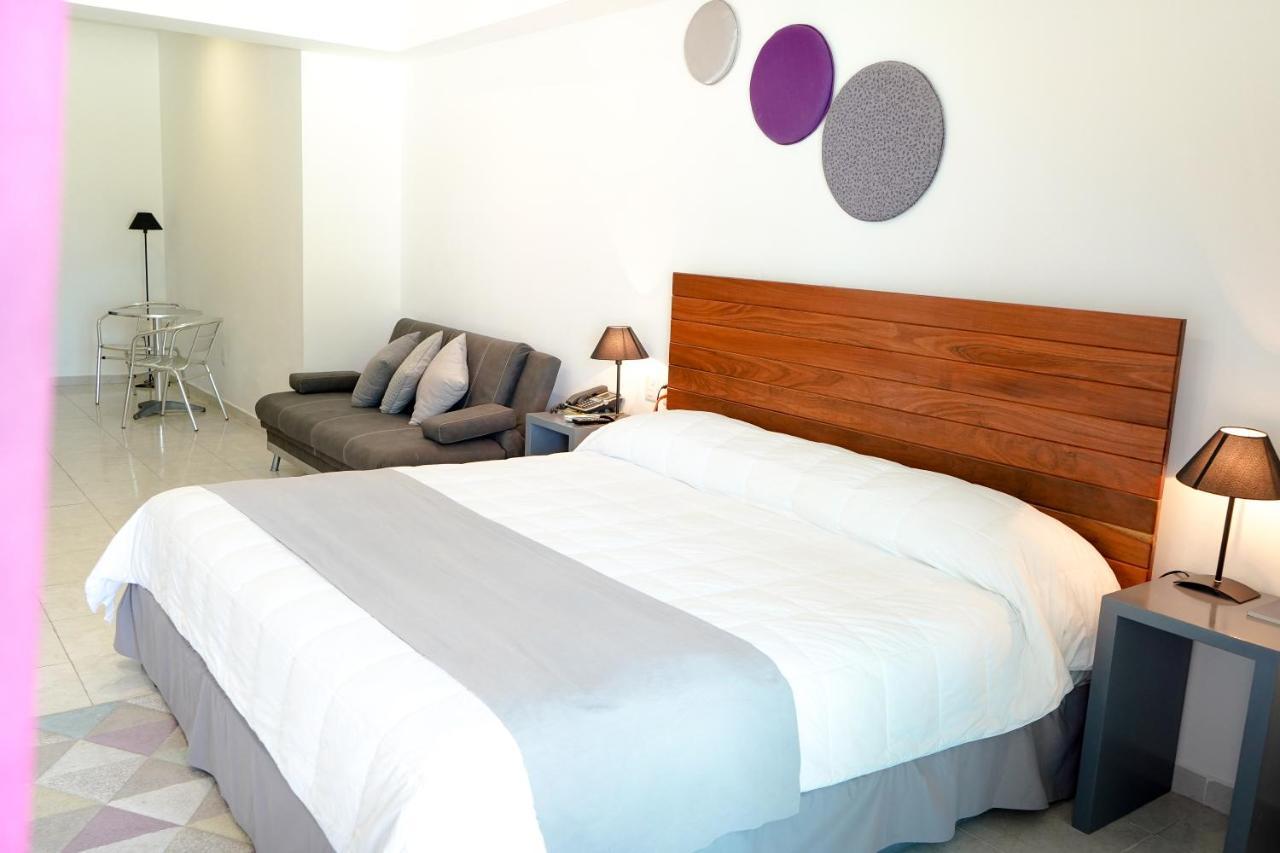 Tryp By Wyndham Hotel