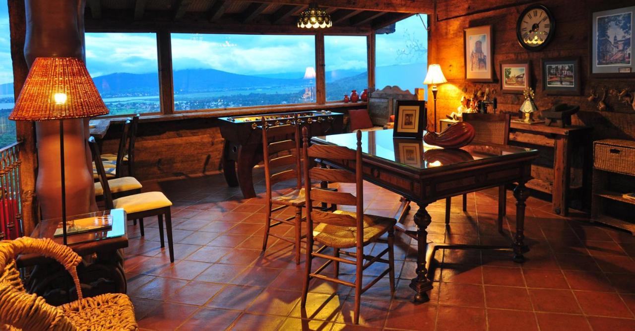 Porton Del Cielo Patzcuaro
