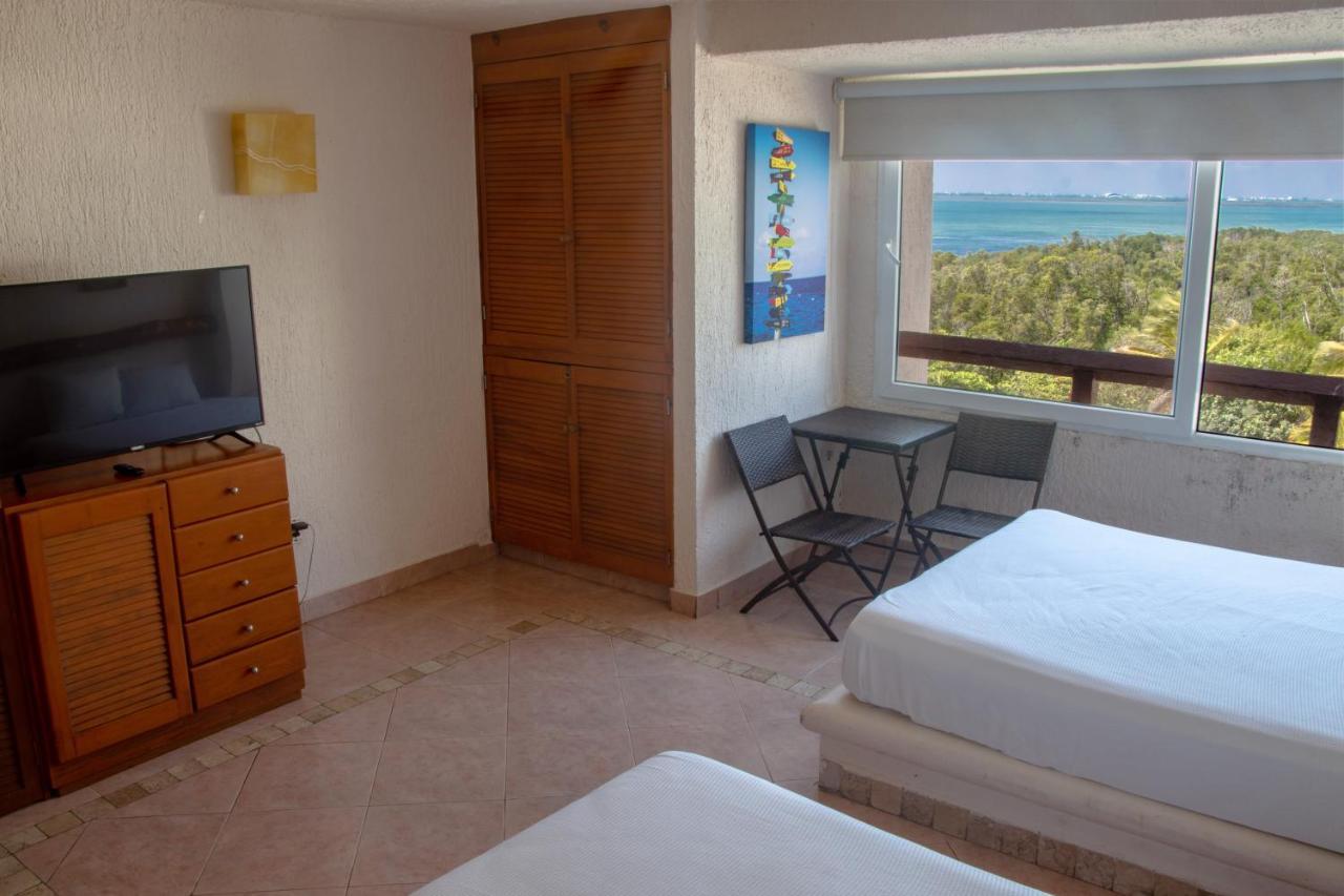 Rodero By Solymar Front In Zone 4* Cancun