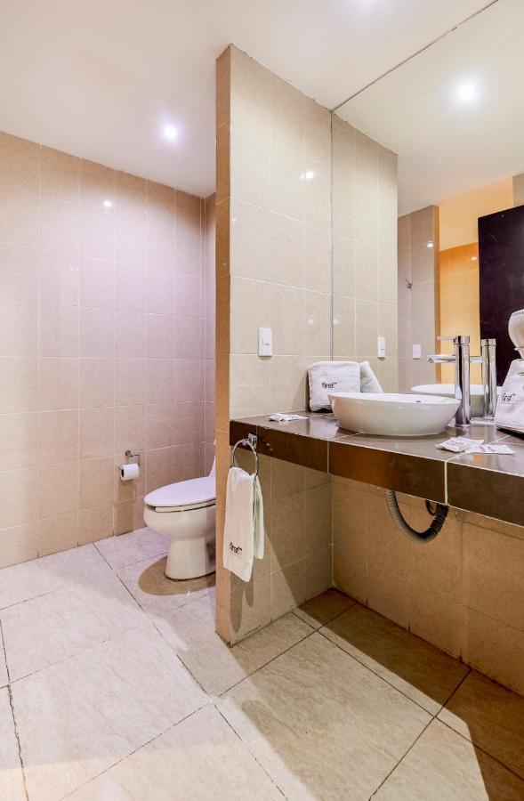 First & Business Hotel