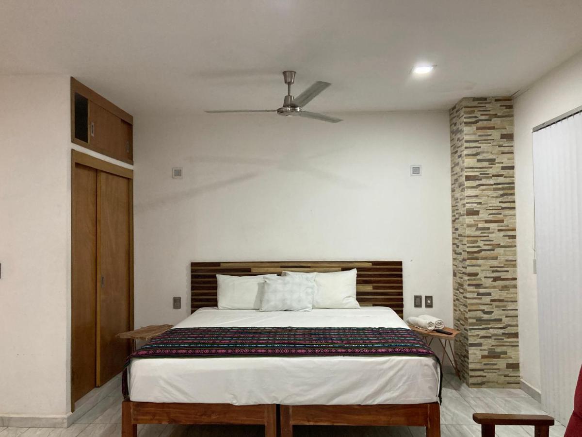 Aparthotel Palmas De Chahue Santa Cruz Huatulco