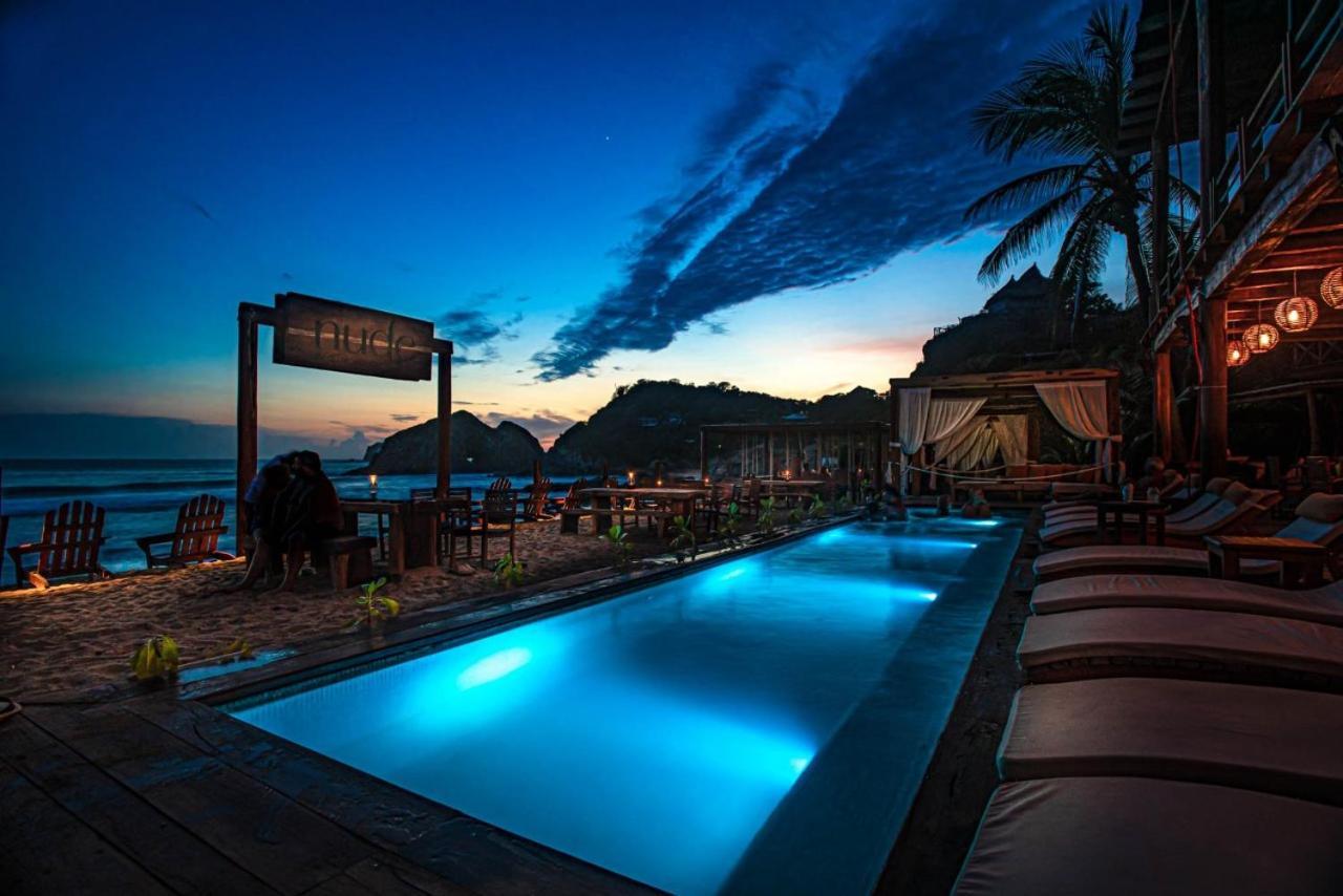 Nude & Club Hotel