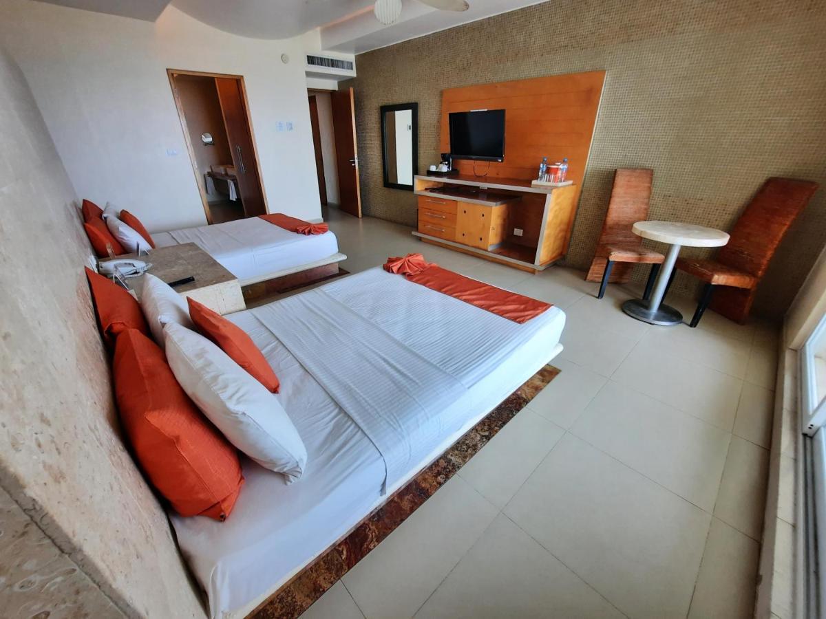 Hotel Artisan Playa Esmeralda Family Playa Chachalacas
