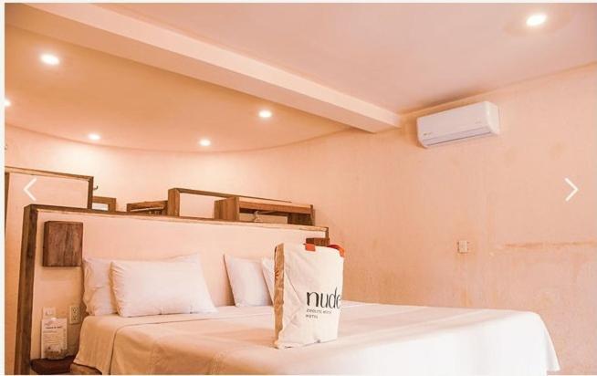 Hotel Nude & Club 3*