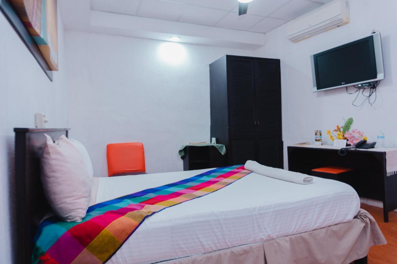 Hotel Makarios