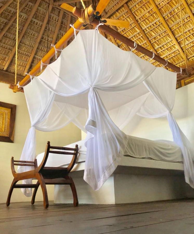 Oceanfront Casa Rhino Villa