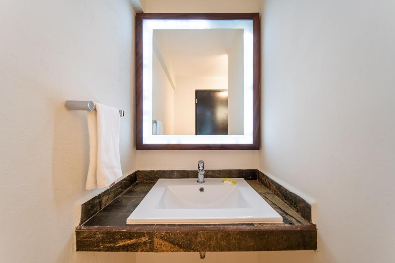 Hotel Coral Huatulco 4*