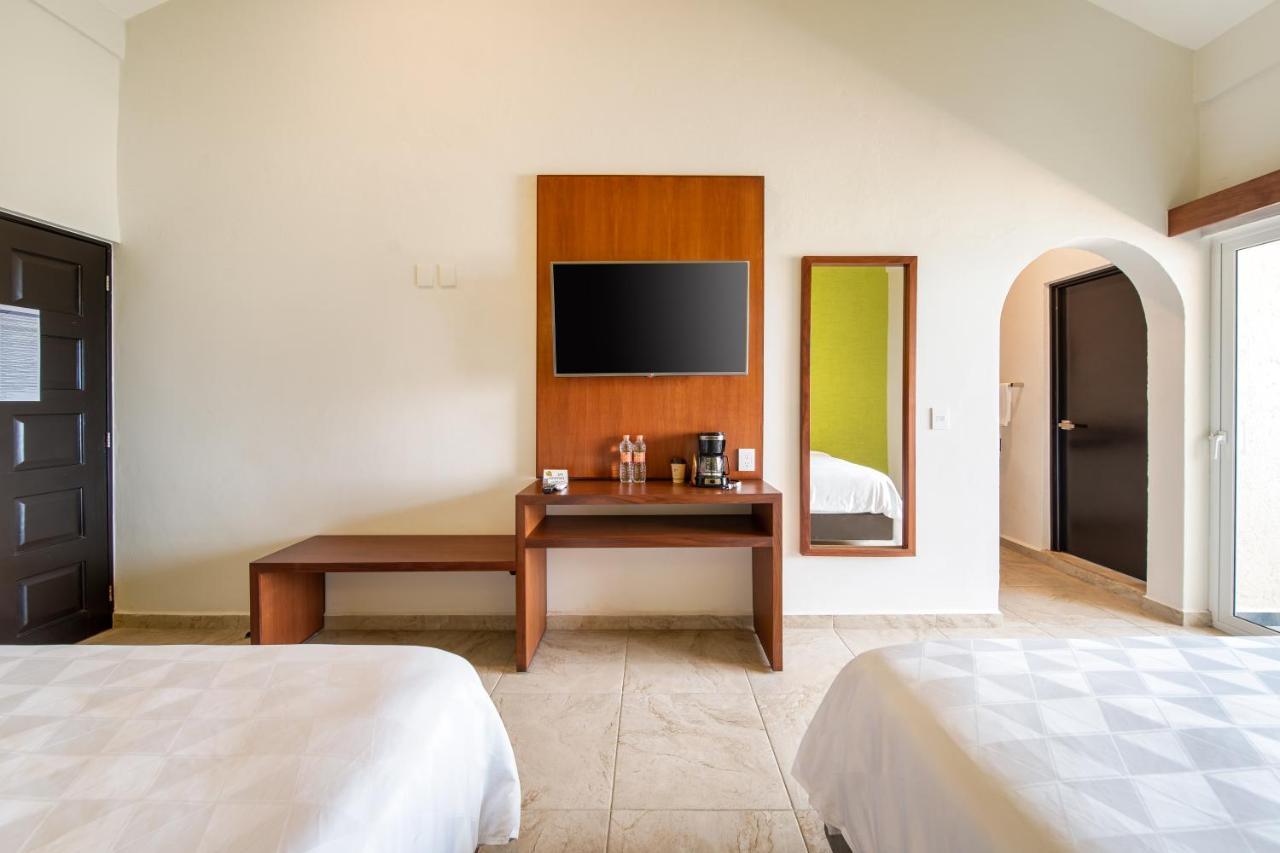 Coral Huatulco