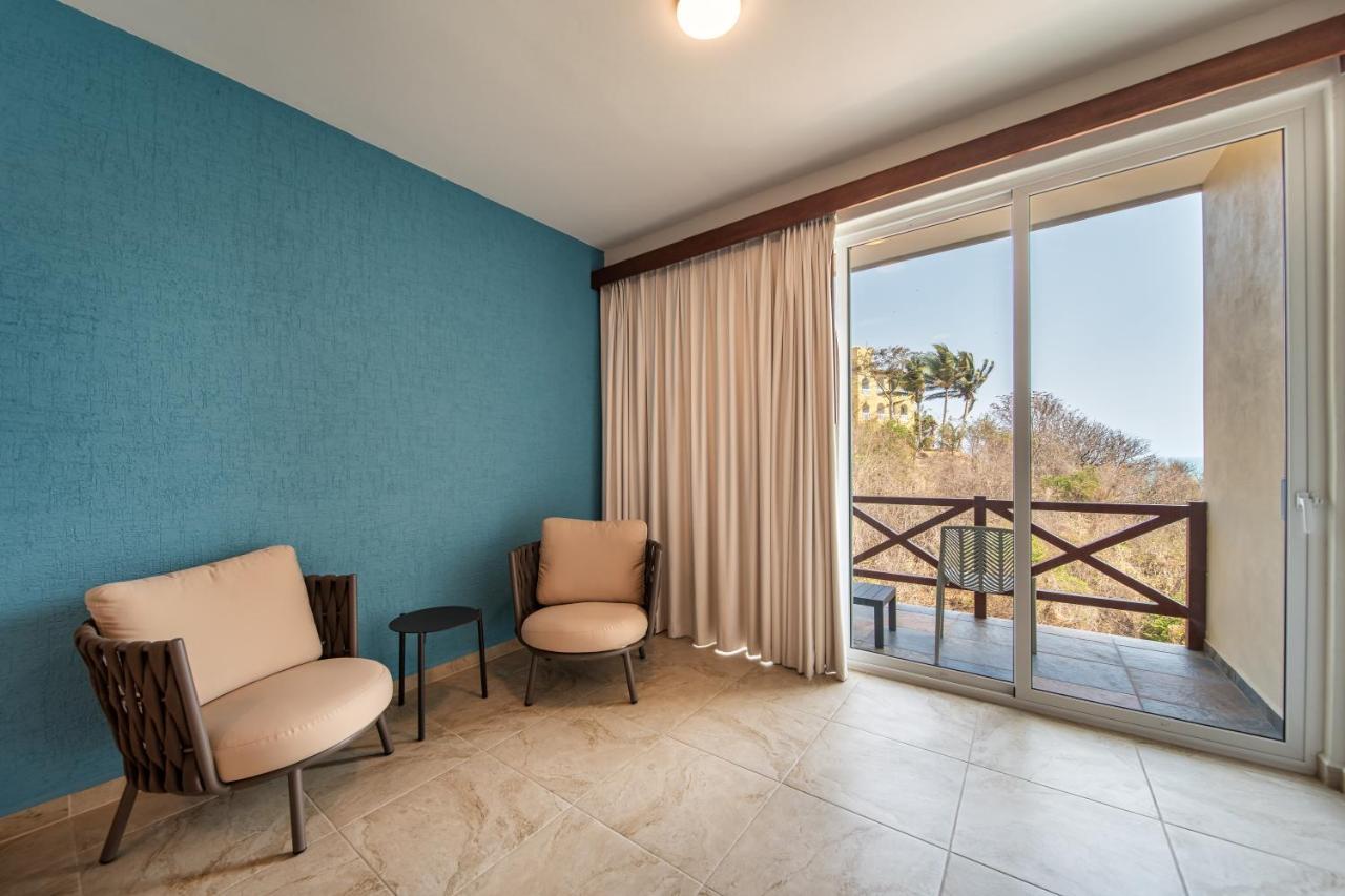 Coral Huatulco
