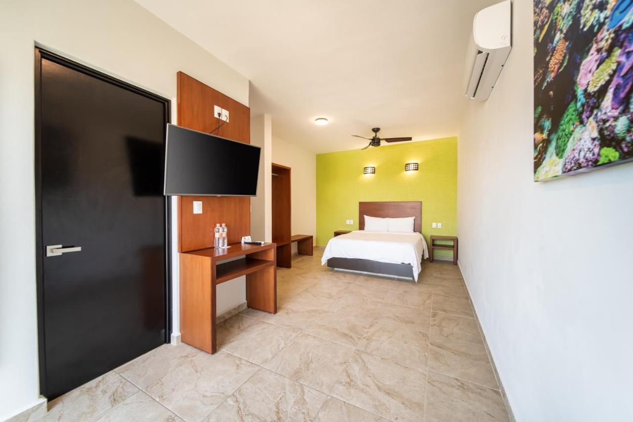 Hotel Coral Huatulco 4*