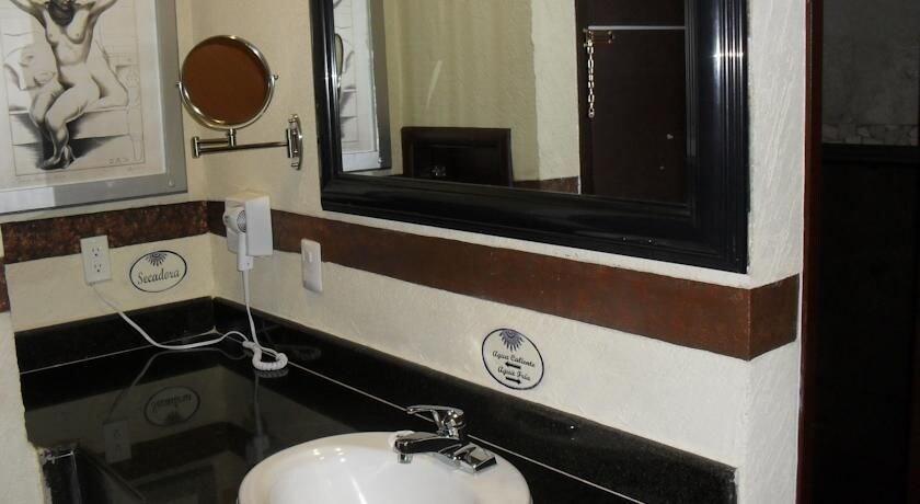 Hotel Y Paraiso Del Sur 3*