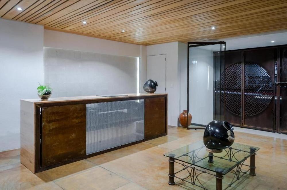 Hotel Casa Cantaros Boutique 4*