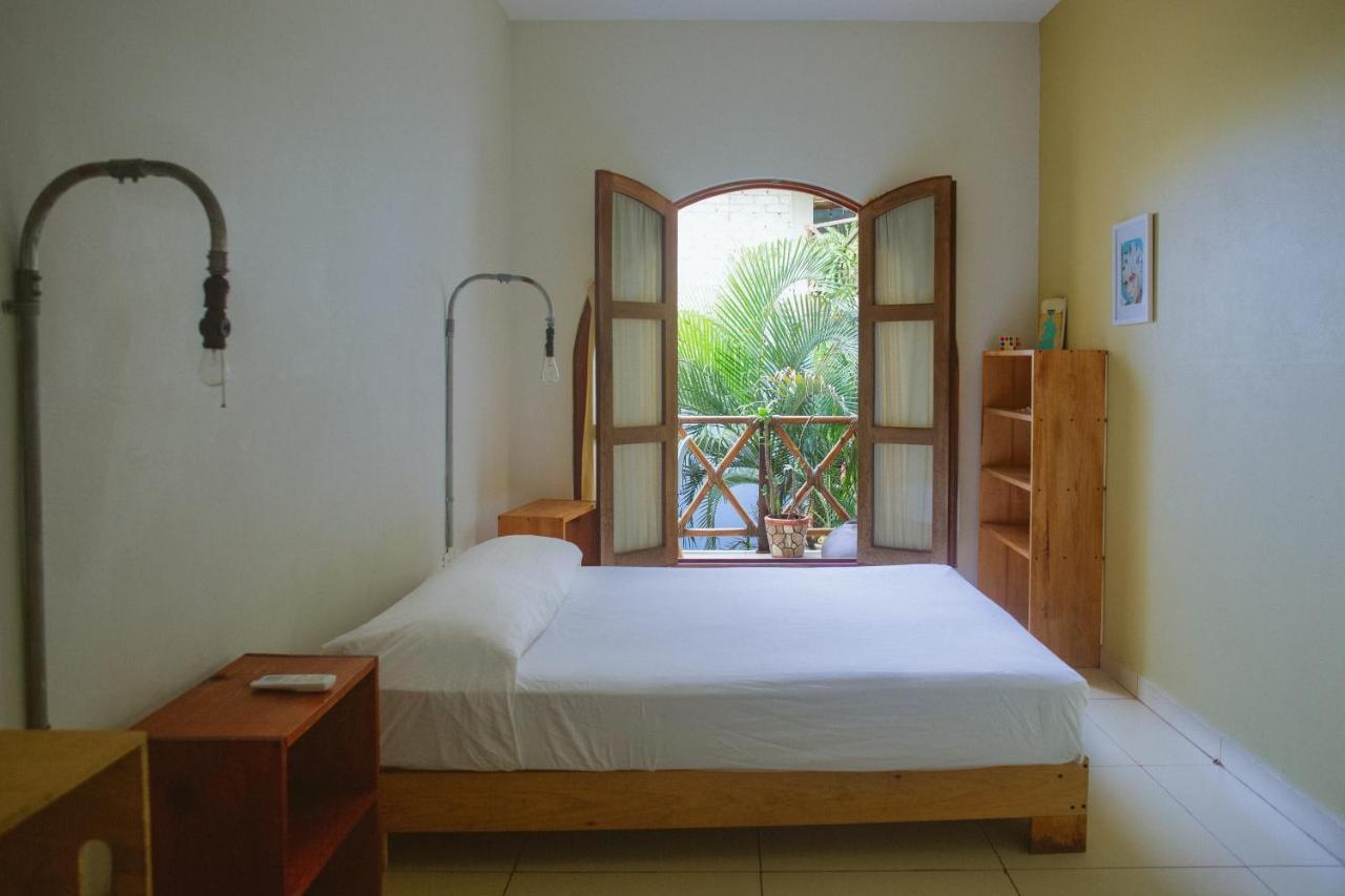 Puerto Dreams H Hostel