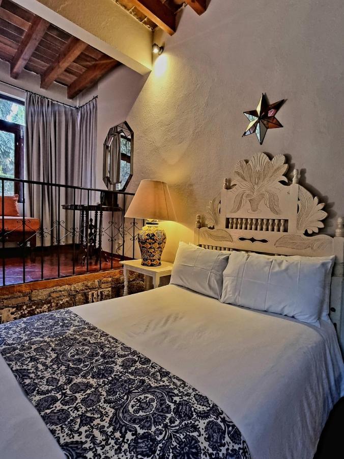 Hacienda De Flores 4*