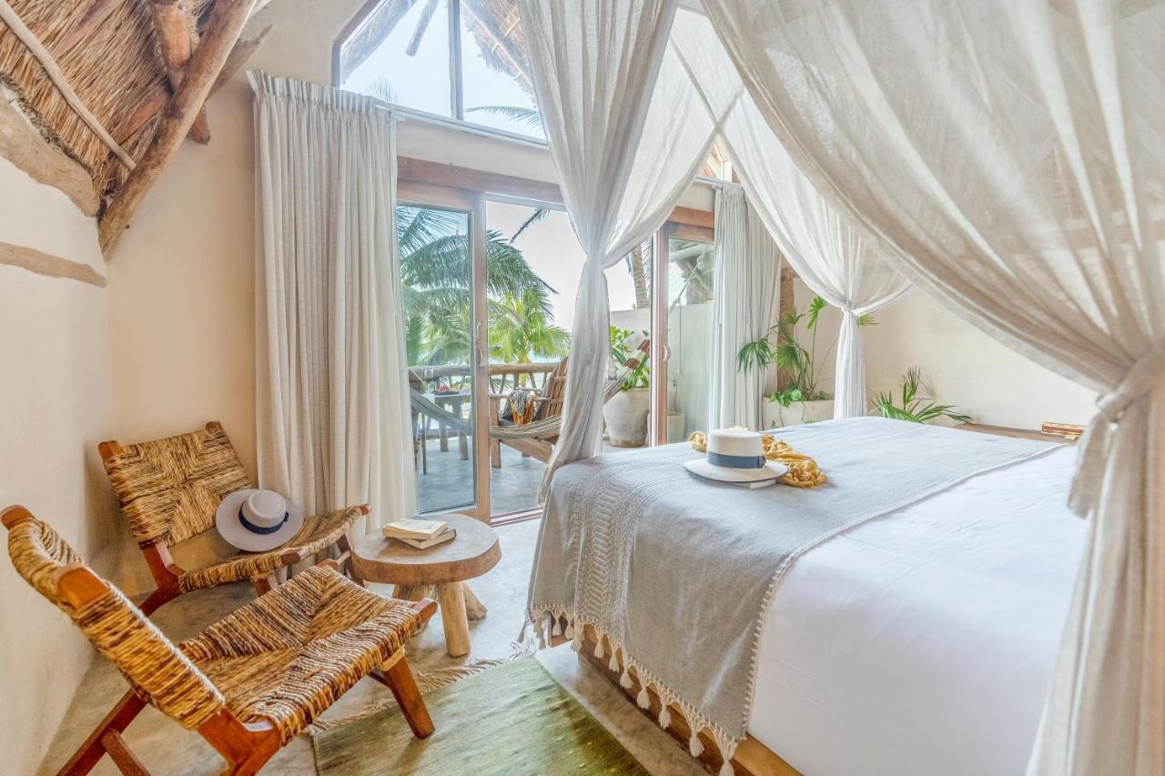 Ahau (adults Only) 4*