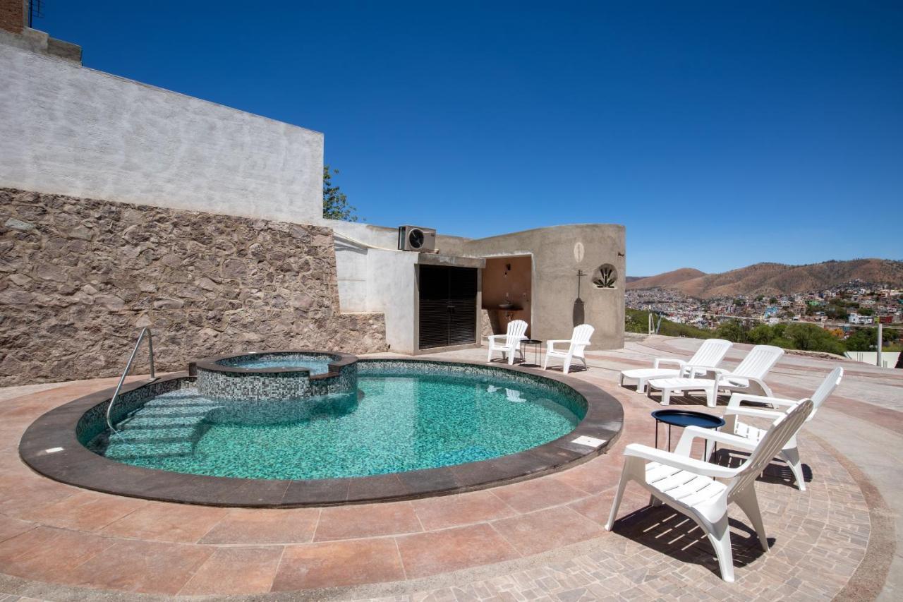 Casa De Tillie Bed & Breakfast