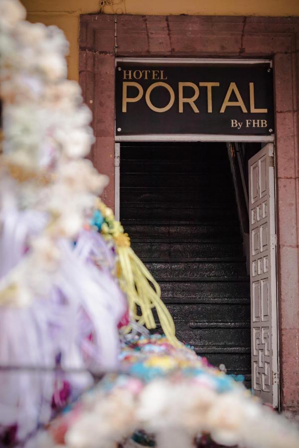Del Portal 4*