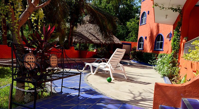 Del Colibri 3* Manzanillo