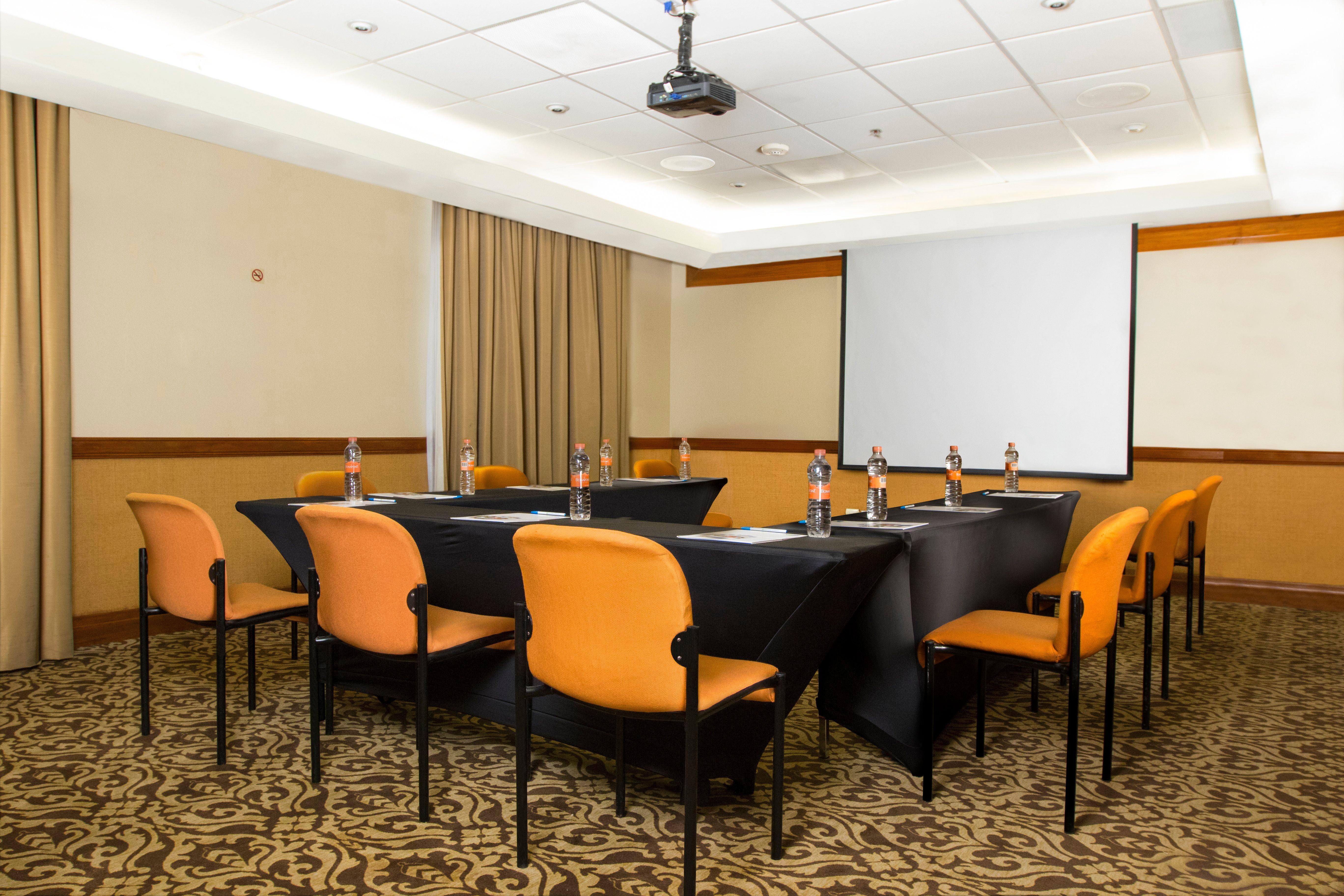 Express Galerias-san Jeronimo By Ihg Hotel 4*
