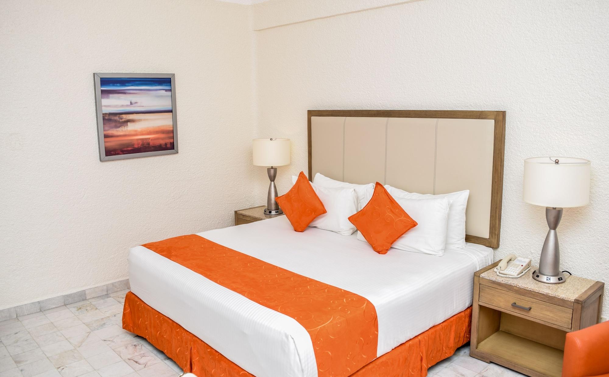 Resort Tesoro
