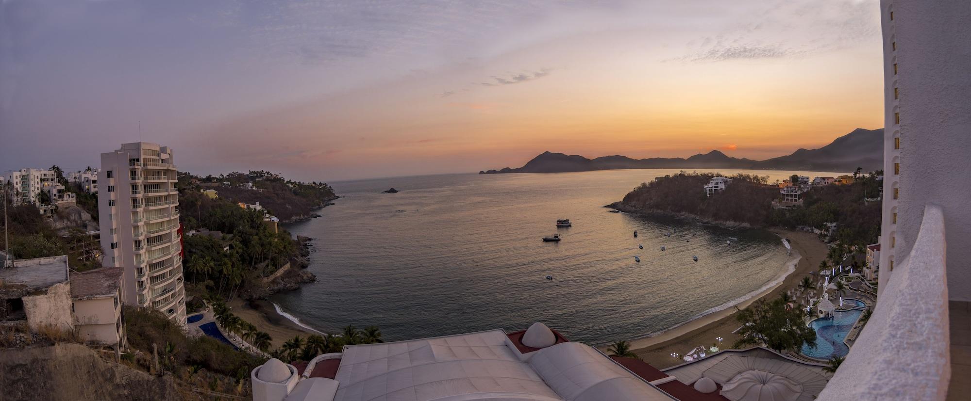 Resort Tesoro Manzanillo