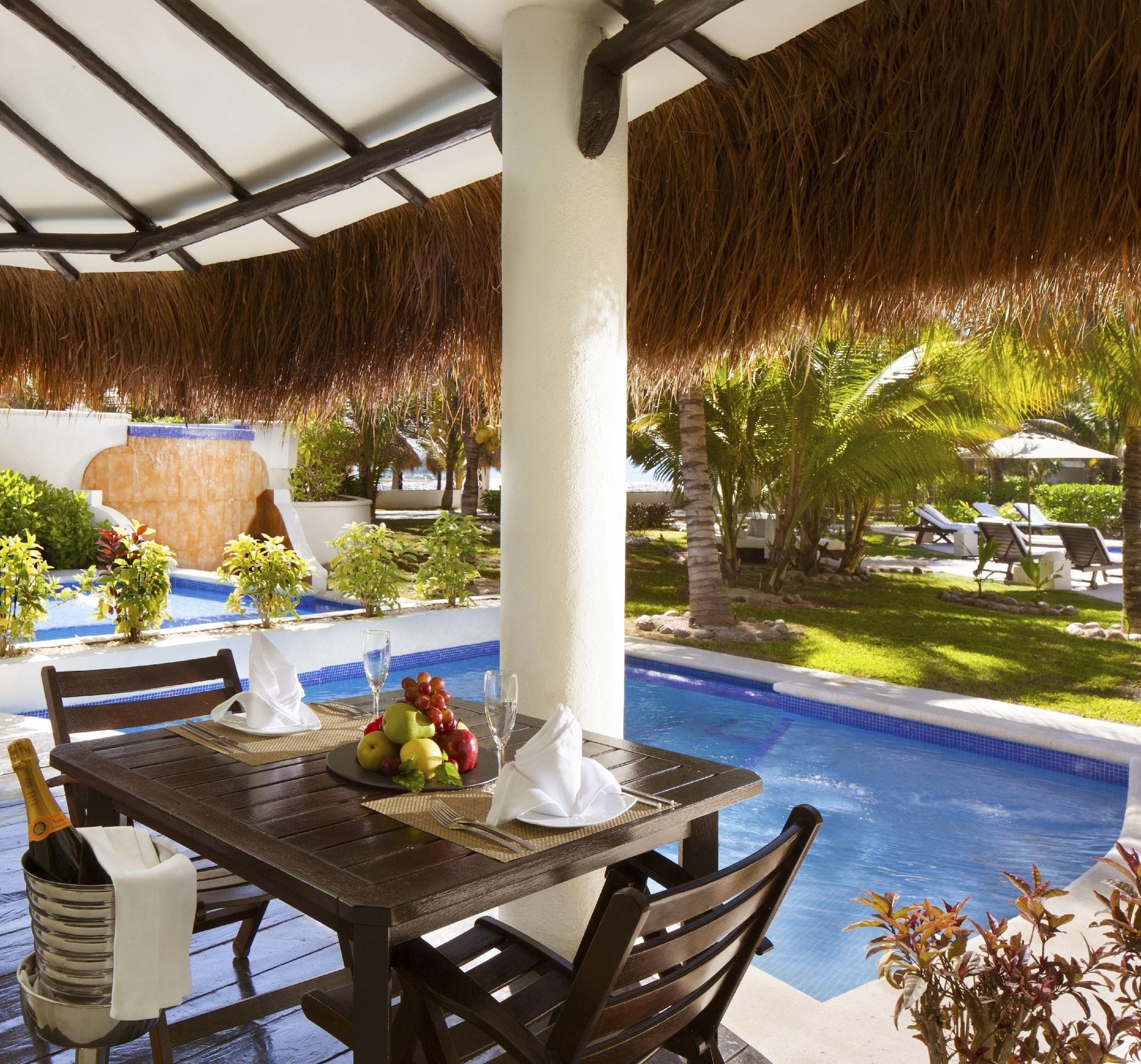 Resort El Dorado Casitas Royale, Catamaran, Cenote, & Inclusive - Adults Only 5*