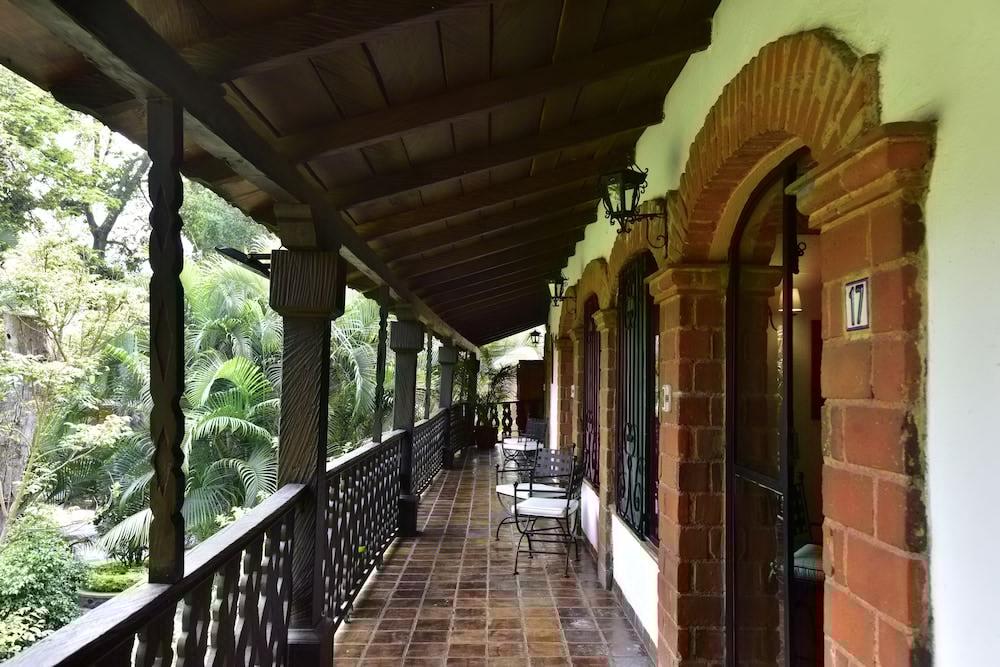 Hotel & Hacienda De Cortes 5*