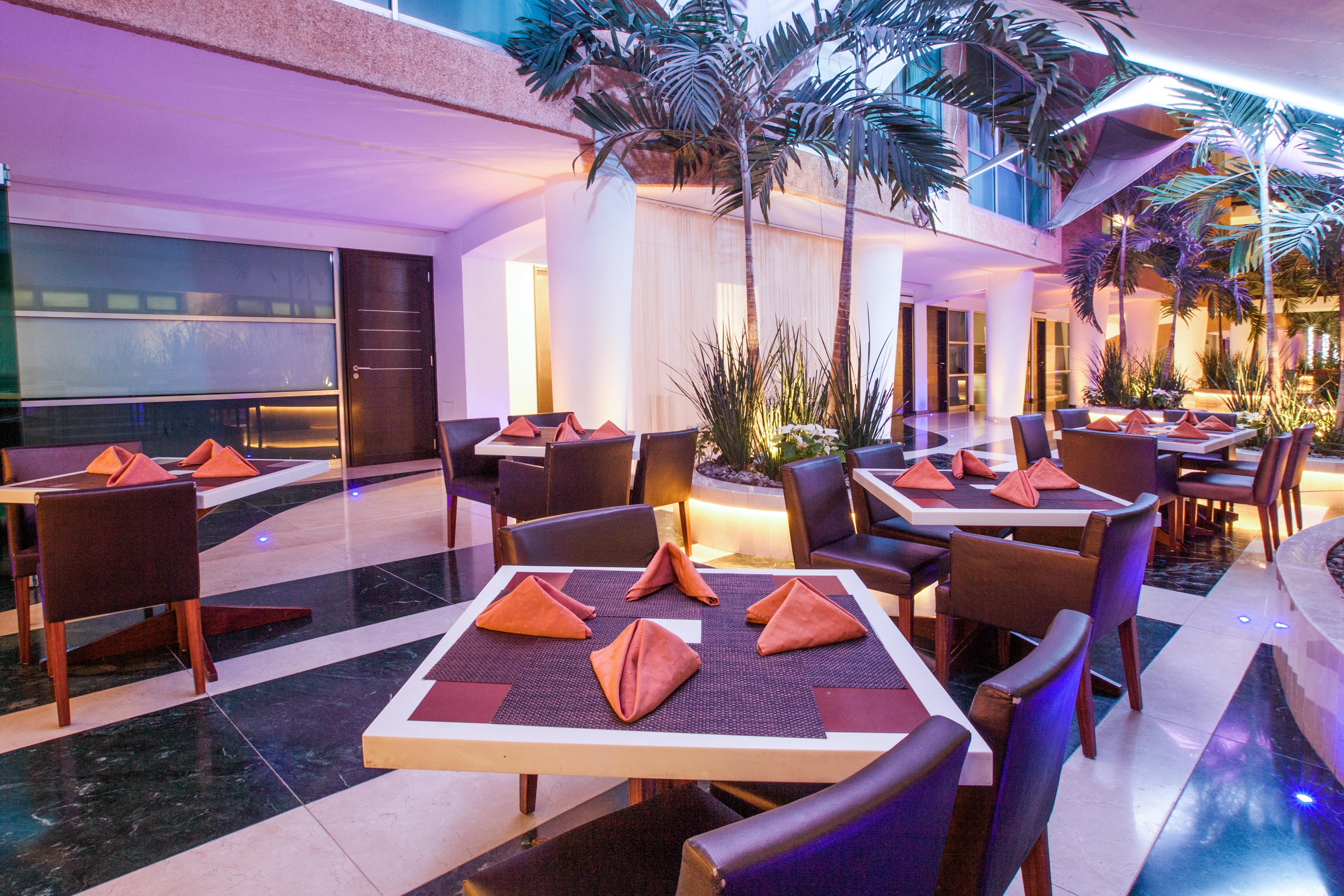 Crowne Plaza - Lancaster By Ihg Hotel