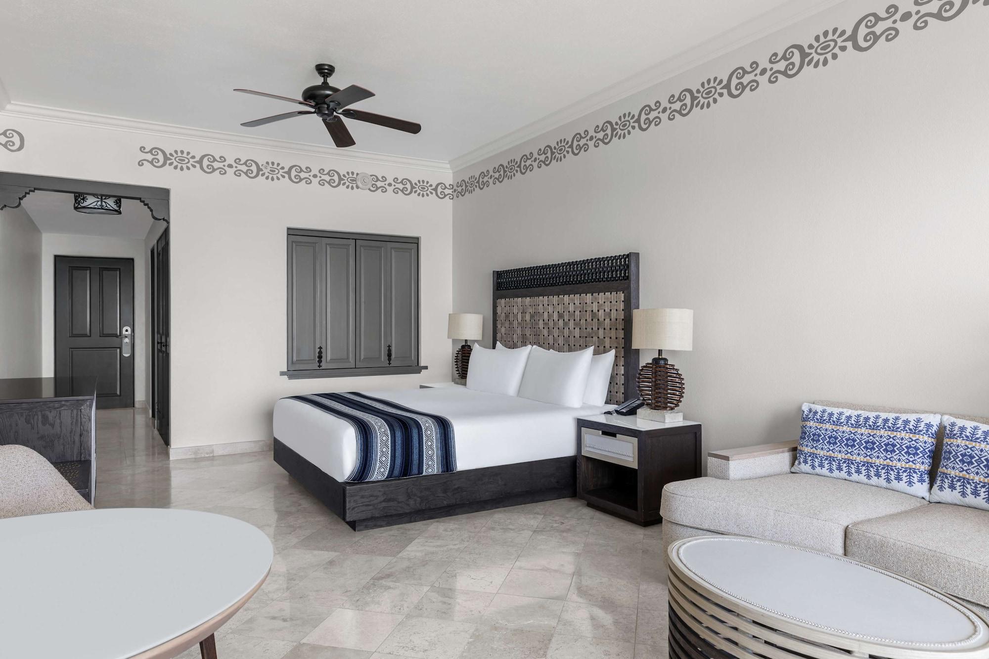 Hilton Cabos Resort 5*