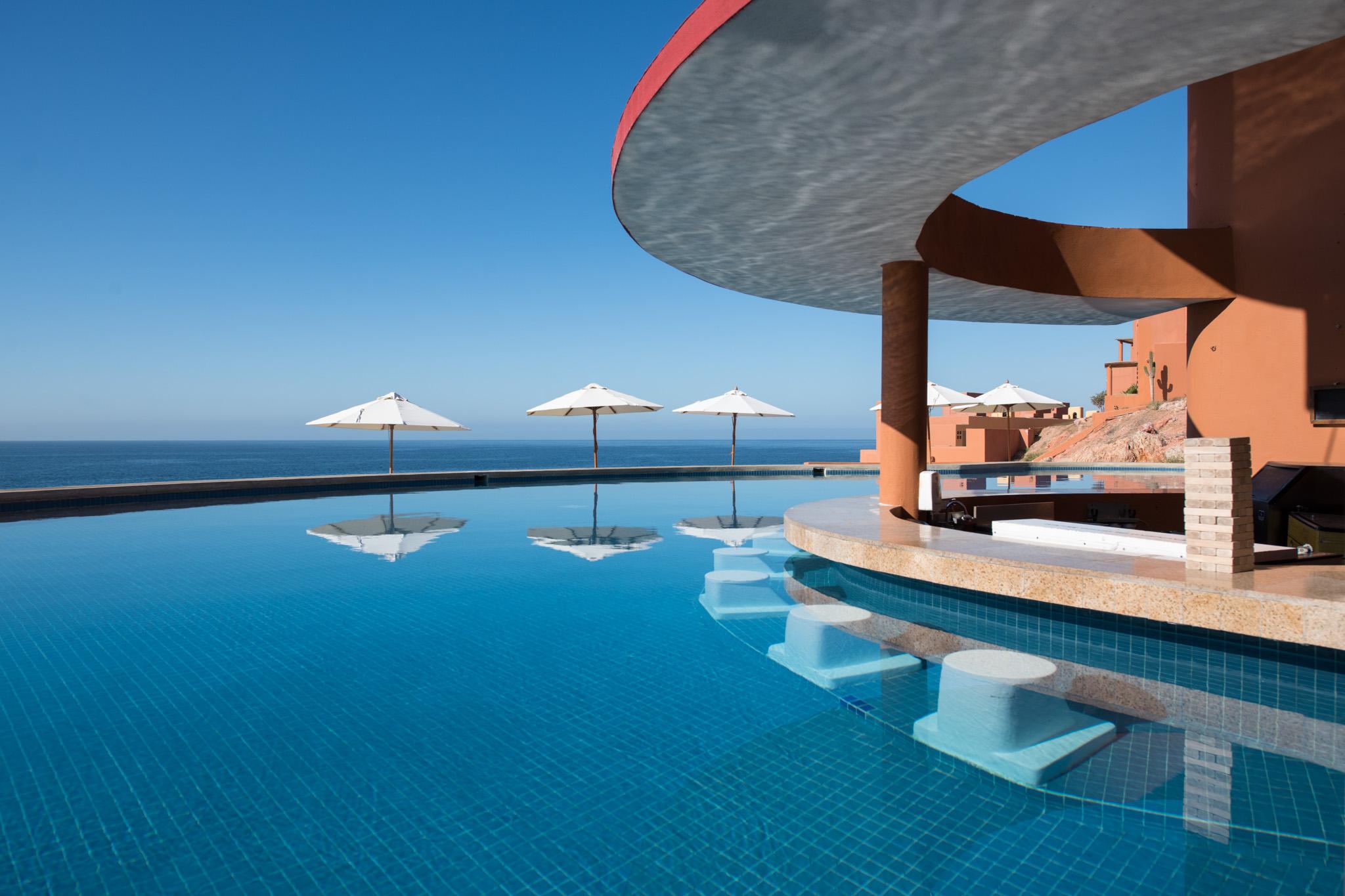 Club Regina Cabos 4*
