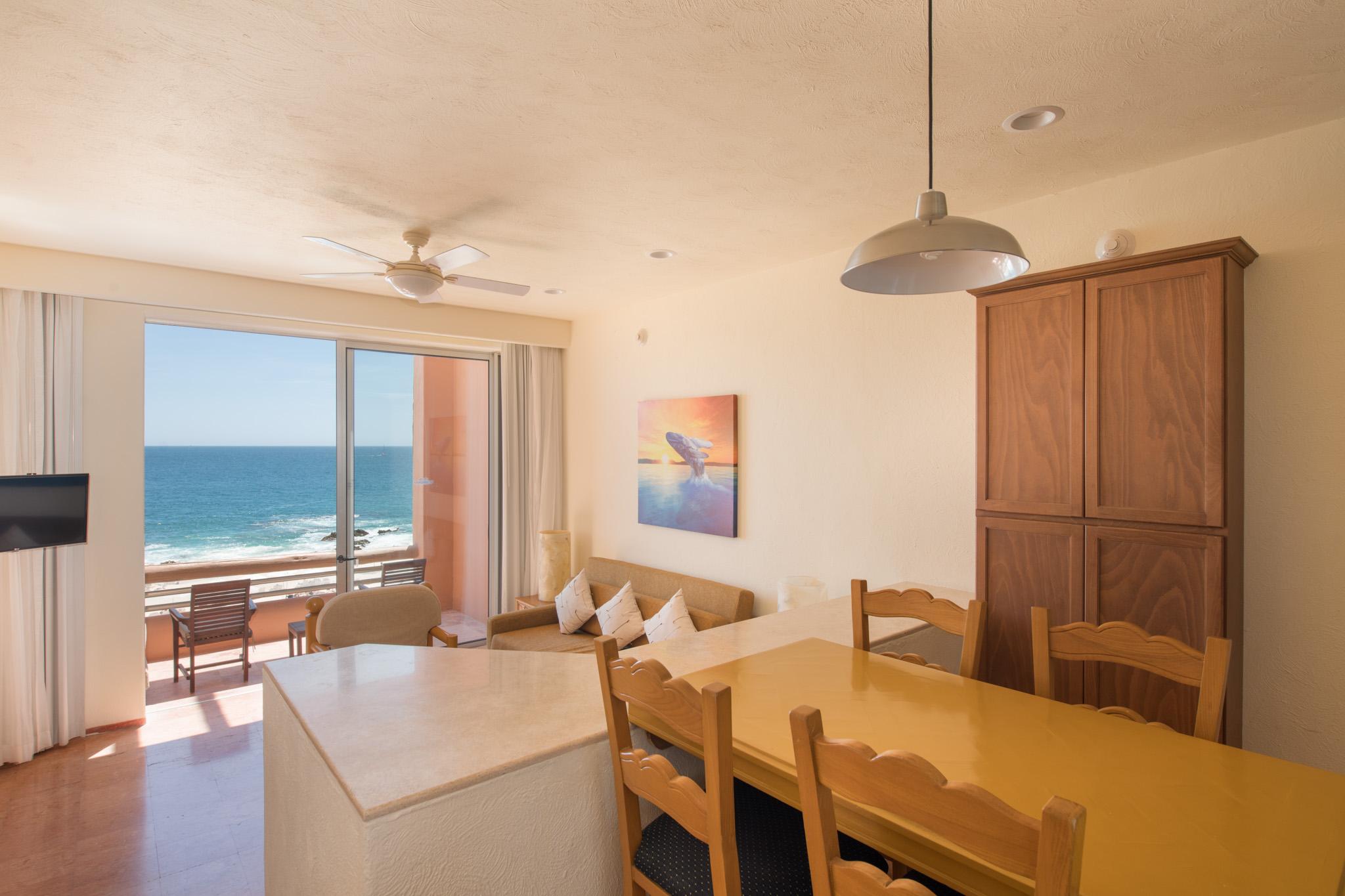 Club Regina Cabos 4*
