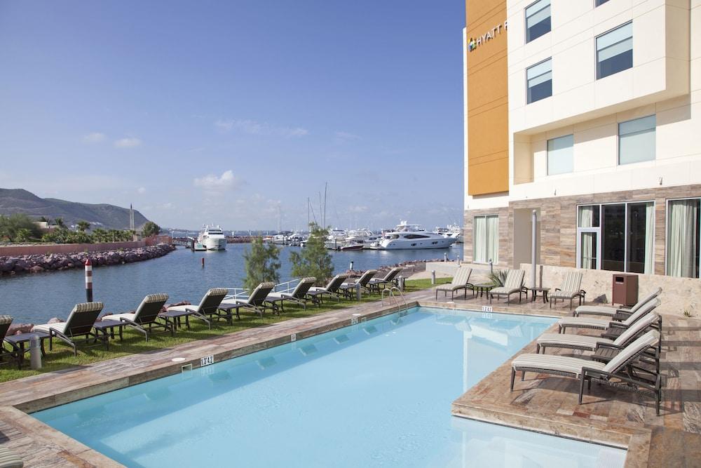 Courtyard By Marriott Baja California Sur