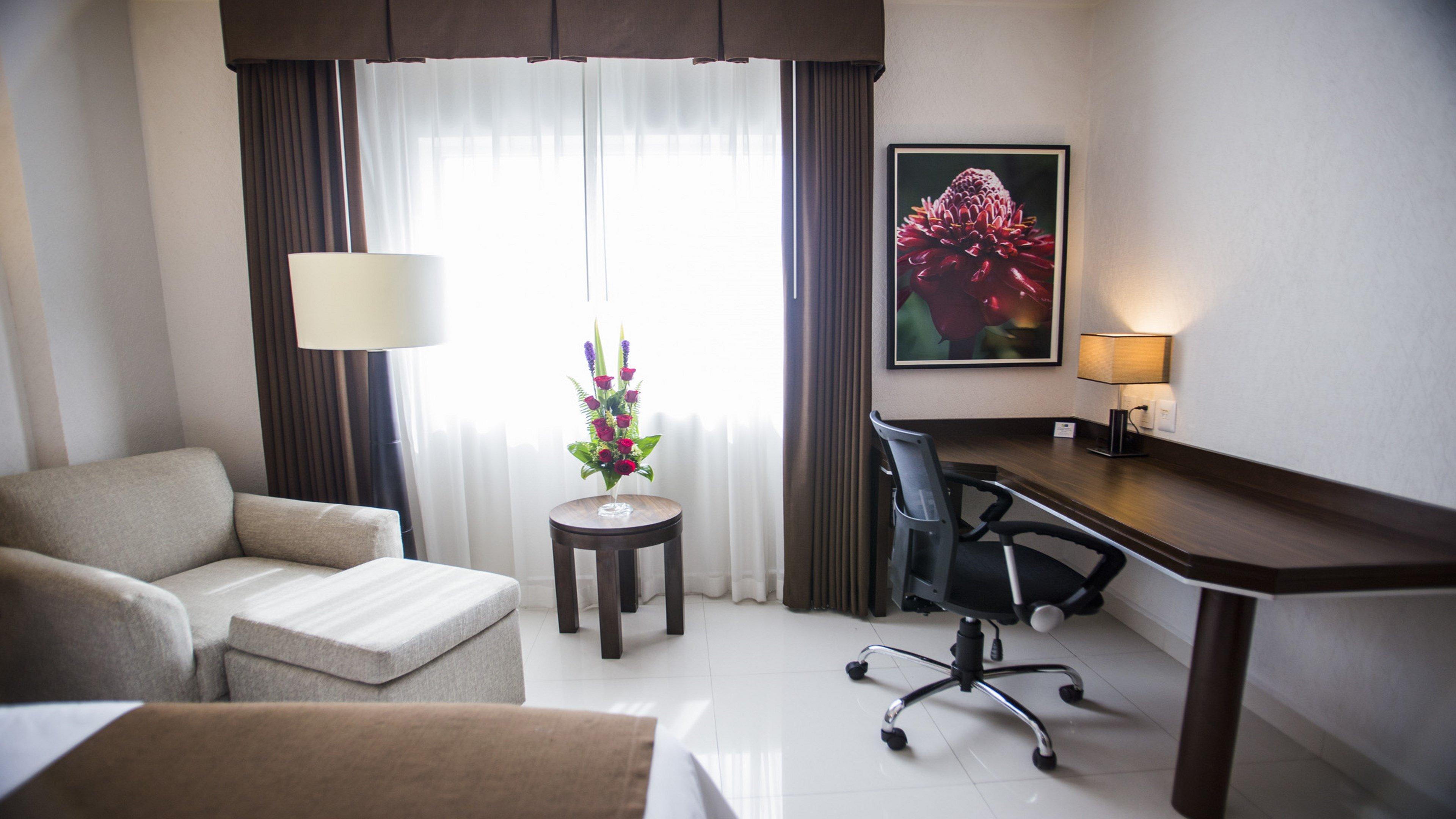 Express La Marimba By Ihg Hotel 3*