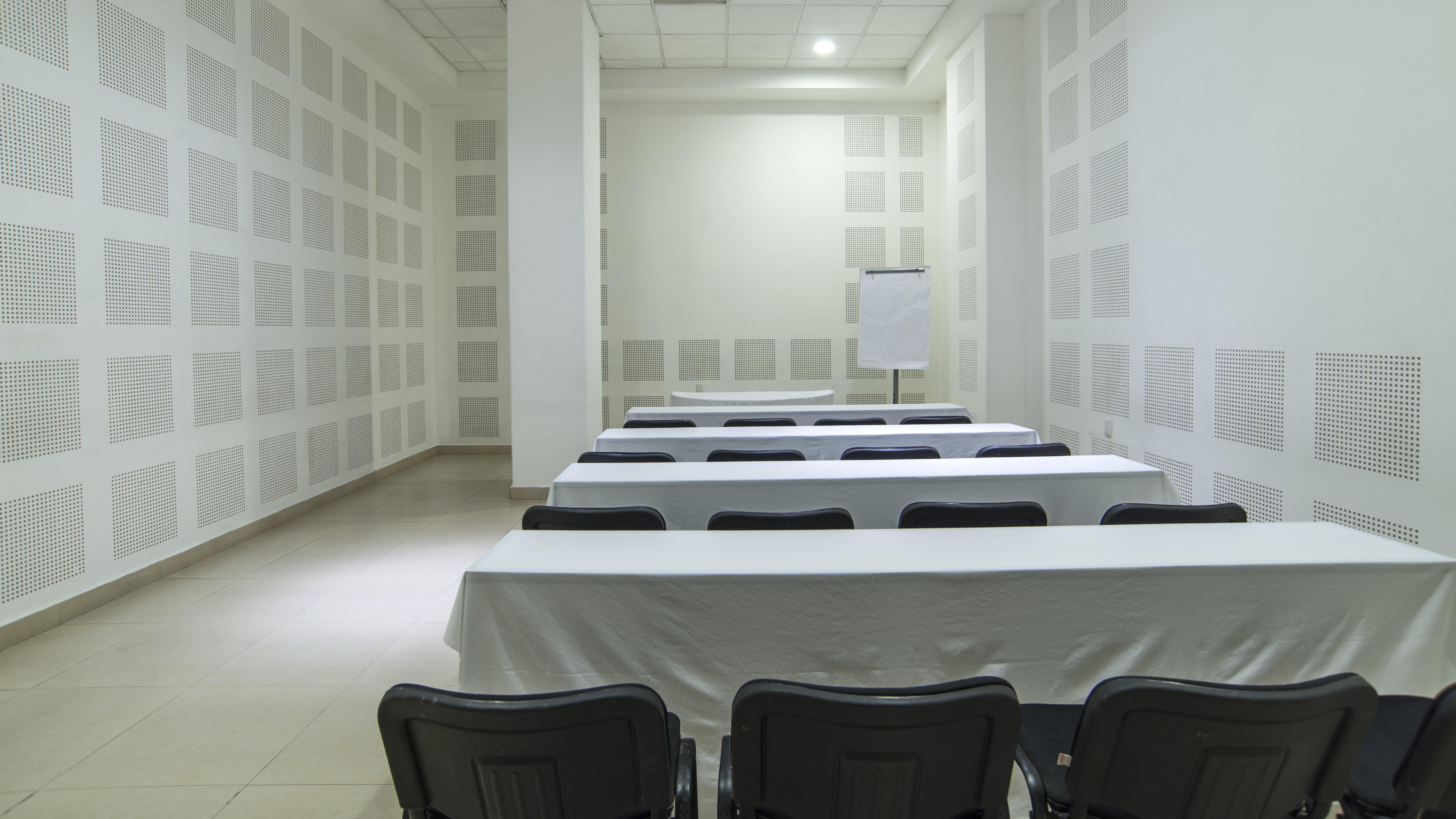 Hotel Express By Ihg Manzanillo