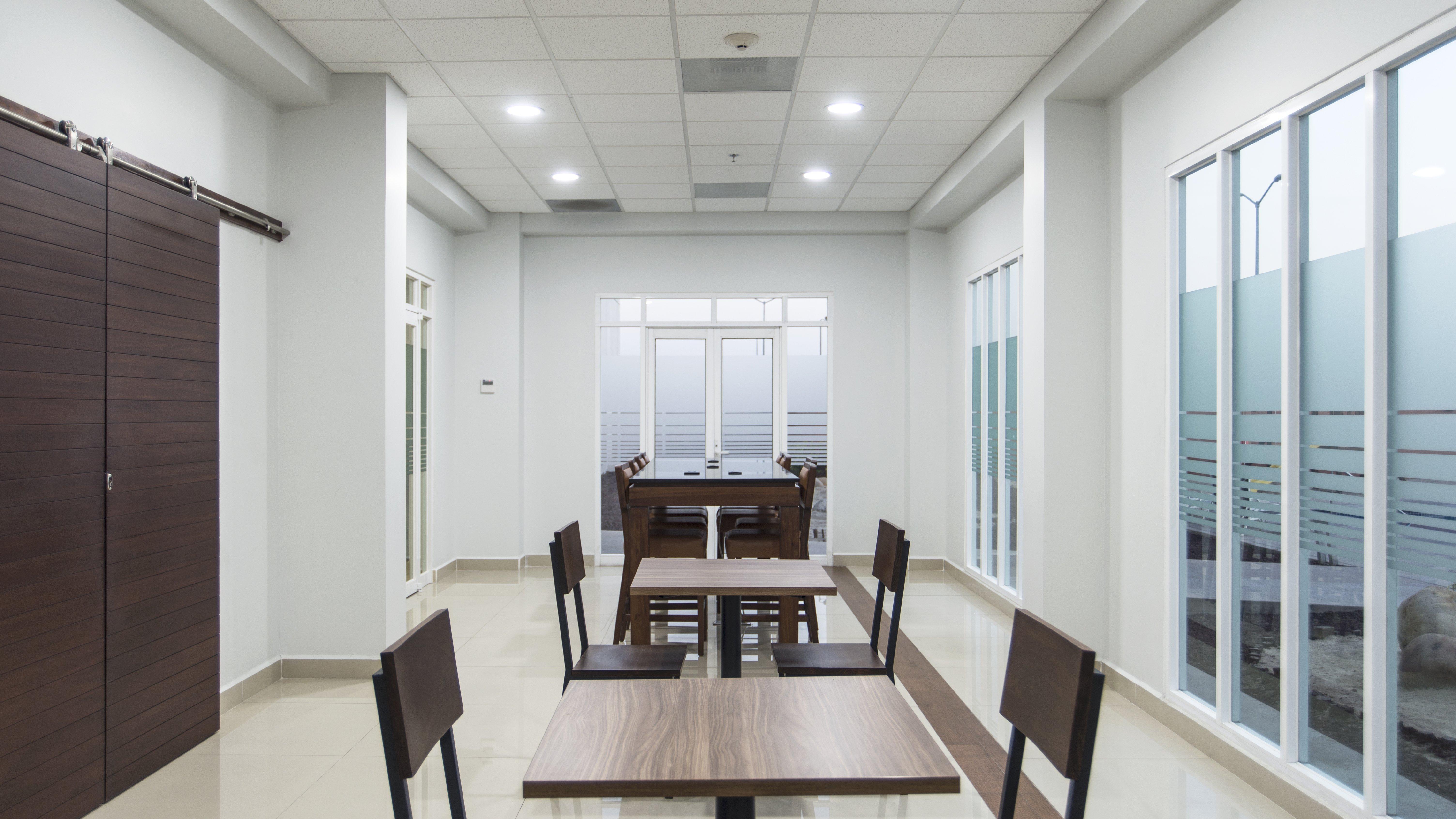 Hotel Express By Ihg Manzanillo
