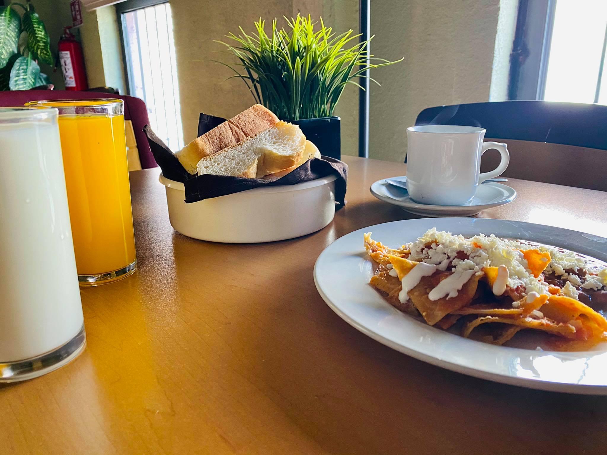 Hotel Plaza 3*