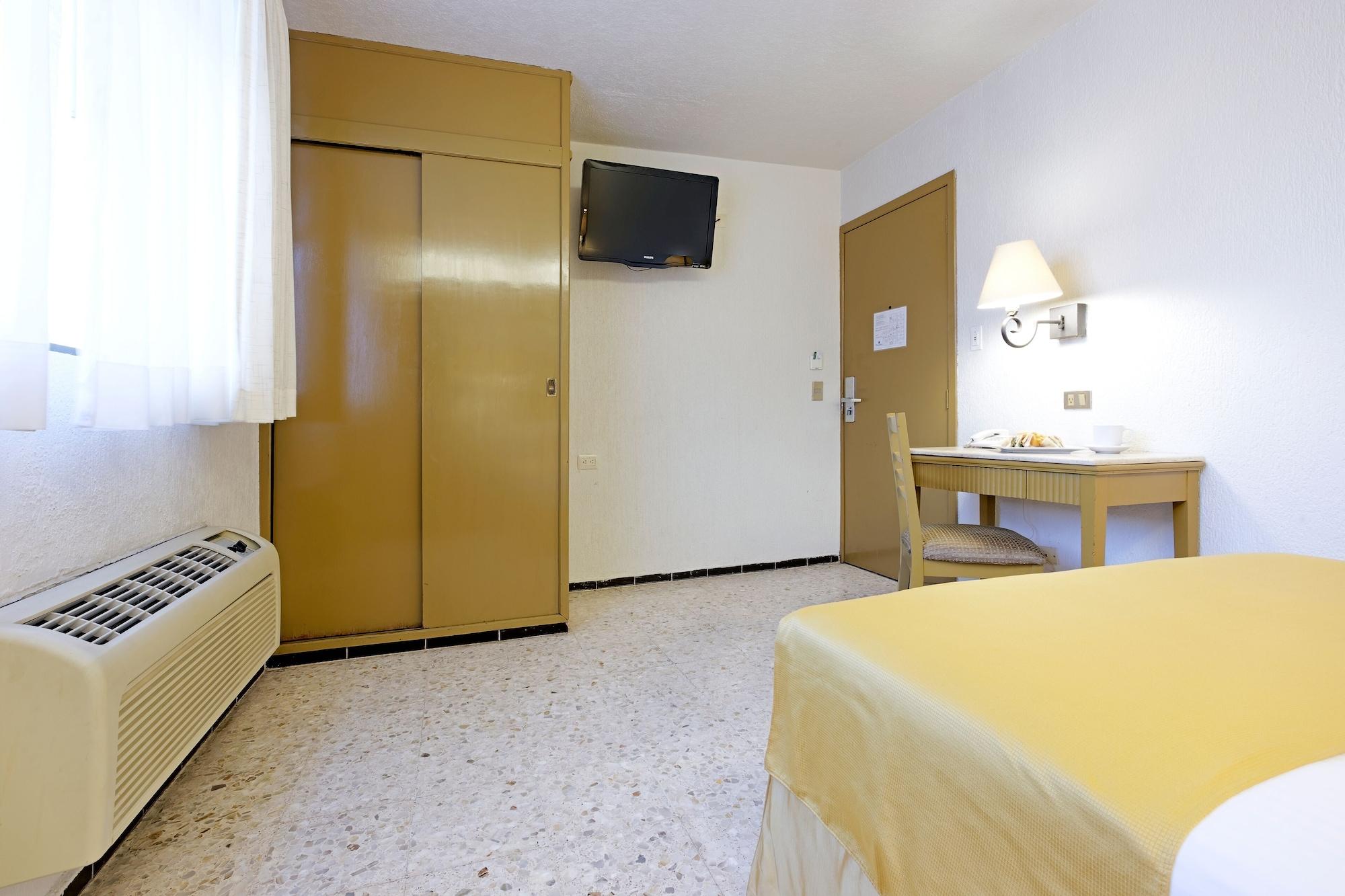 Olmeca Plaza 4*