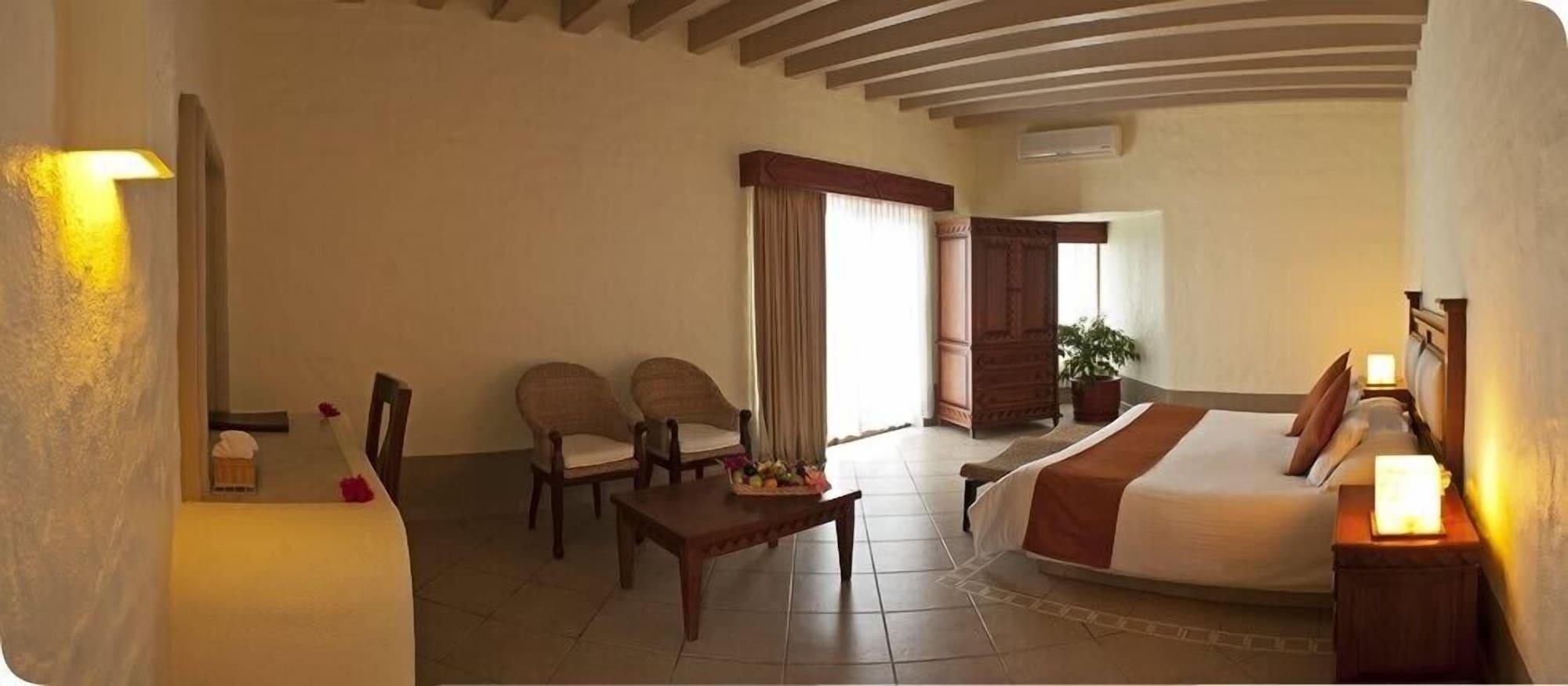 Resort Punta Serena & - Solo Parejas (adults Only)