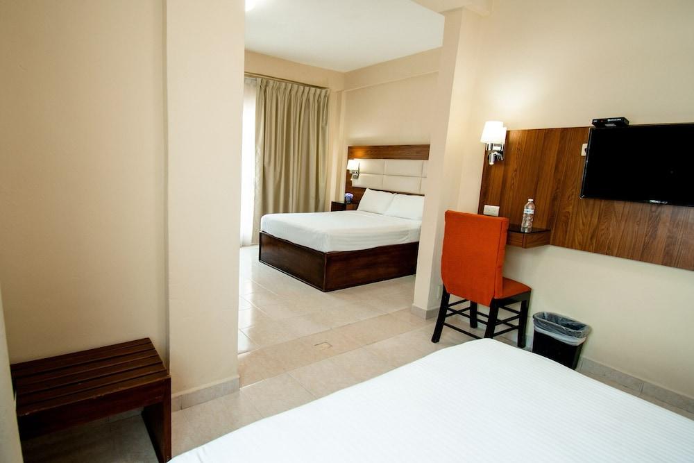Hotel San Miguel, En El Centro - Desayuno Gratis Tuxtla Gutierrez