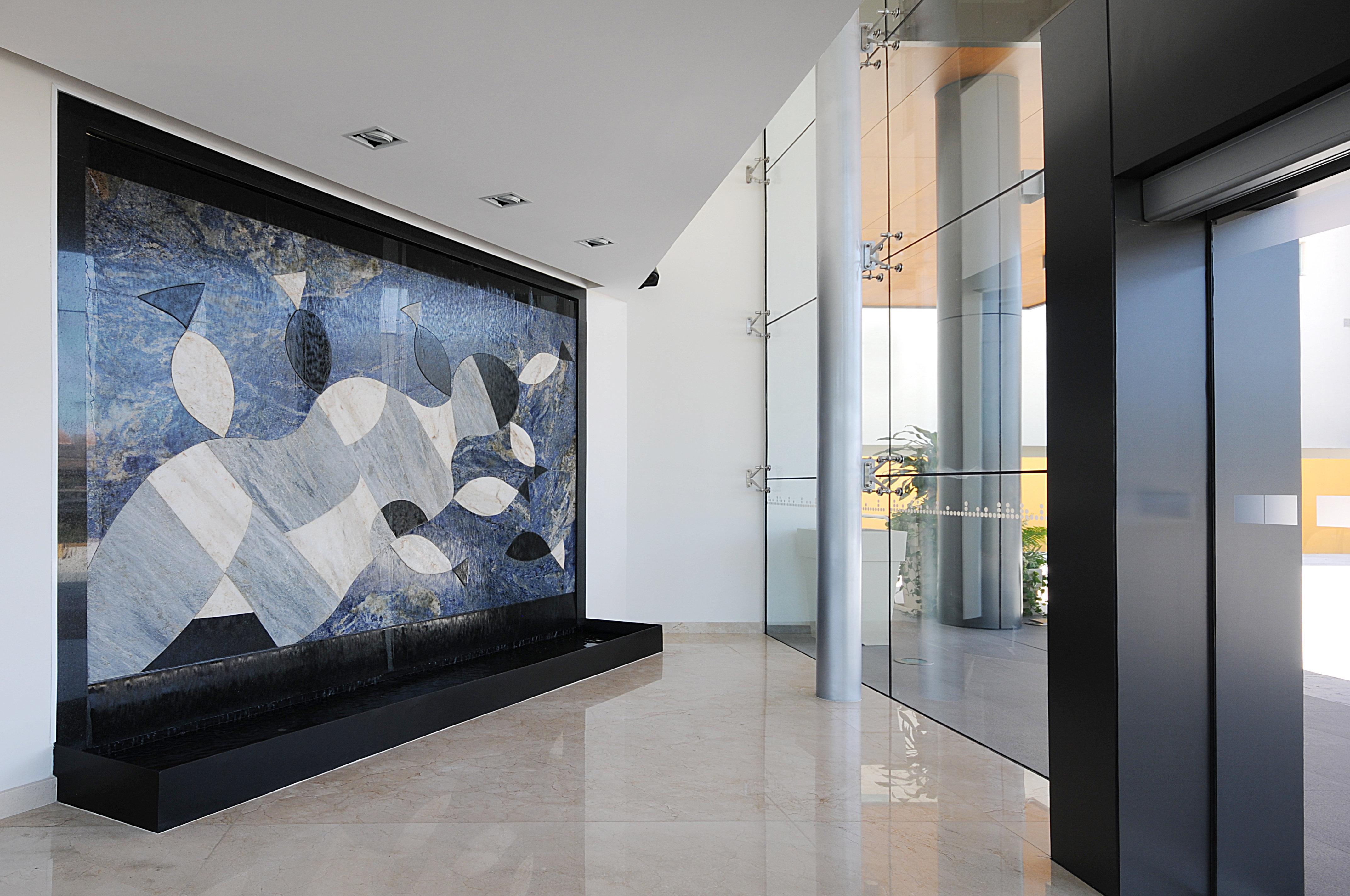 Express By Ihg 4*